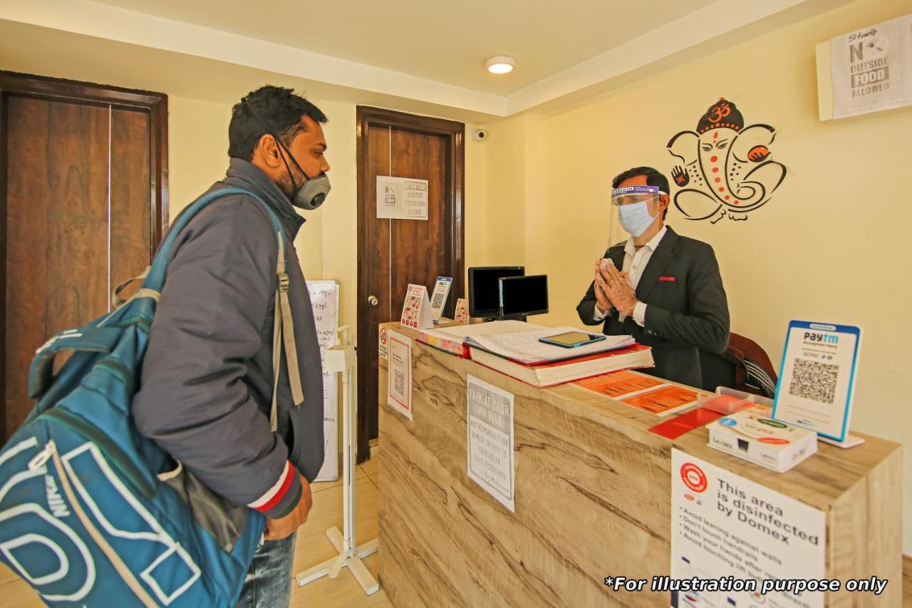 Oyo Flagship 13885 Metro Residency Hotel Mumbai Bagian luar foto