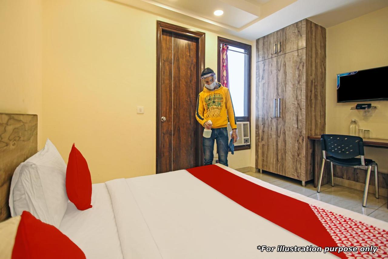 Oyo Flagship 13885 Metro Residency Hotel Mumbai Bagian luar foto