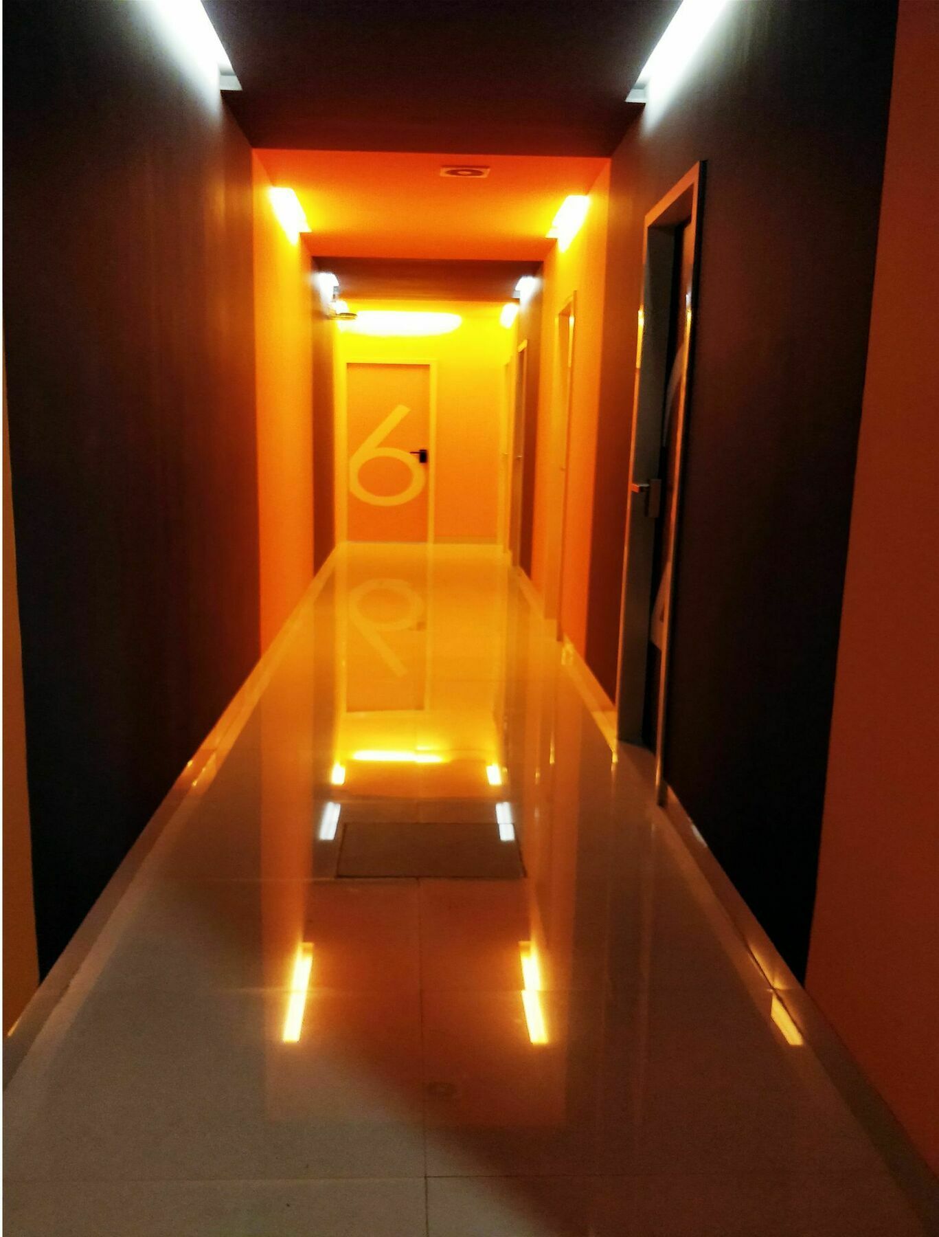 Oyo Flagship 13885 Metro Residency Hotel Mumbai Bagian luar foto